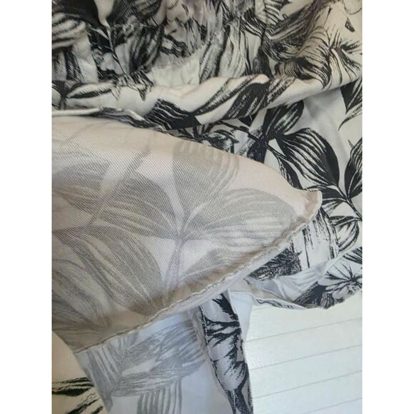 C&C California Women’s Casual Shorts - Soft Lightweight Fabric - Picture 9 of 11